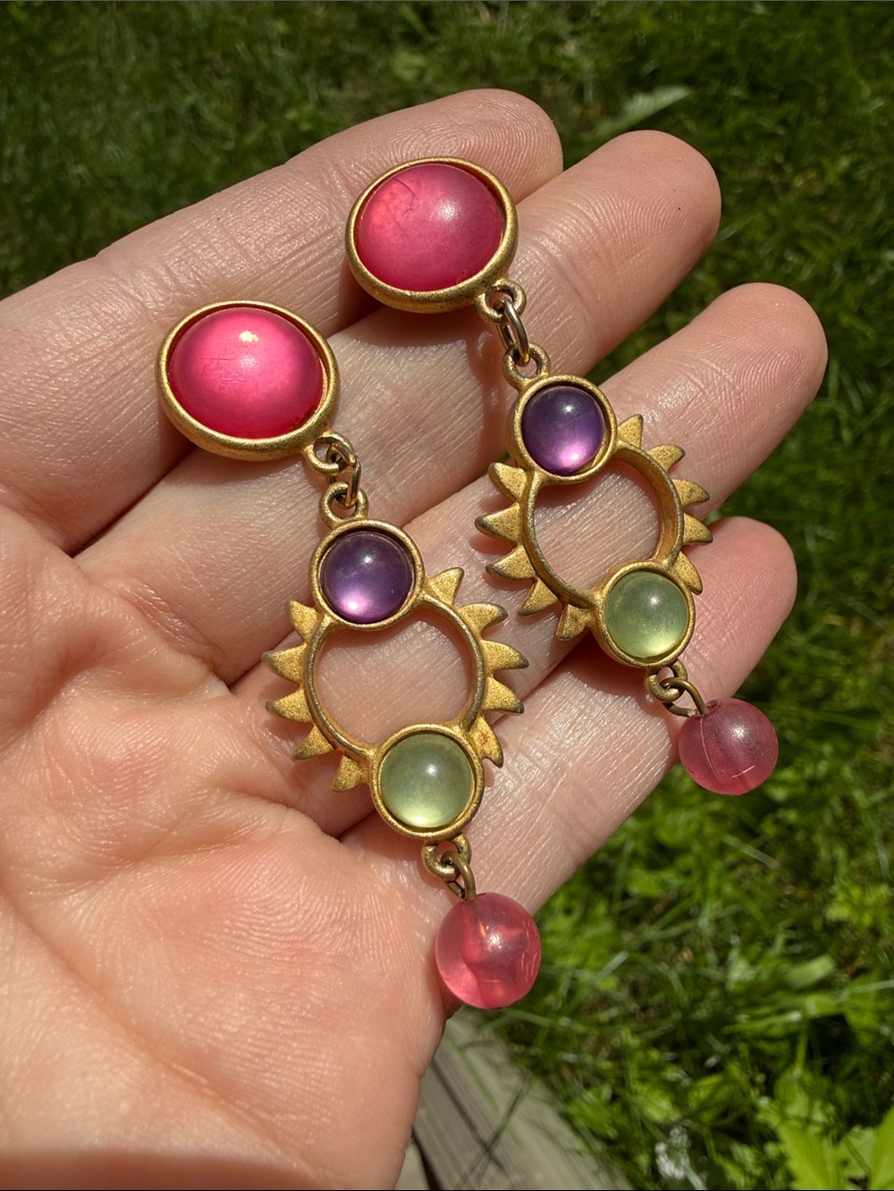 Beautiful 90s New Zealand Cache Earrings